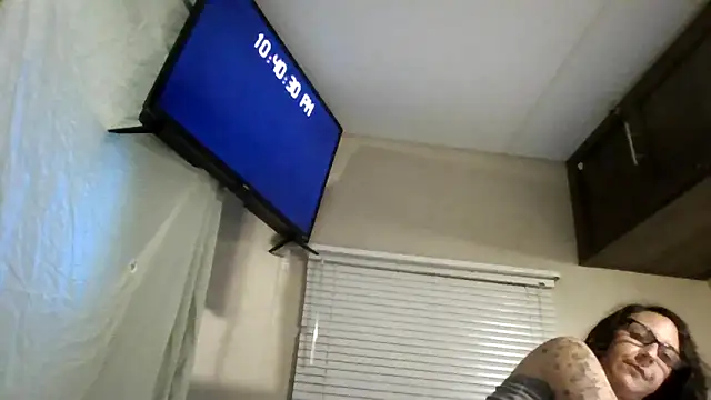 MissSweetB92881's web cam