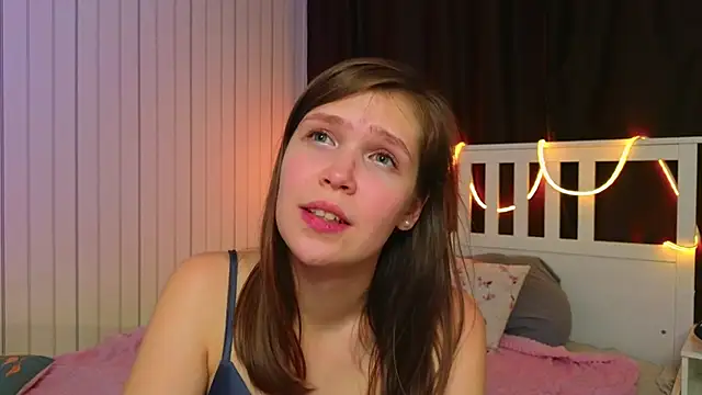 BeatrixCarIeton's cam snapshot