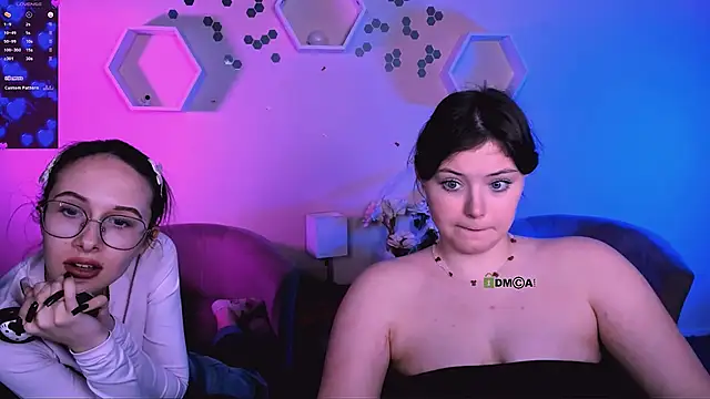 nikole_kitt live sex cam