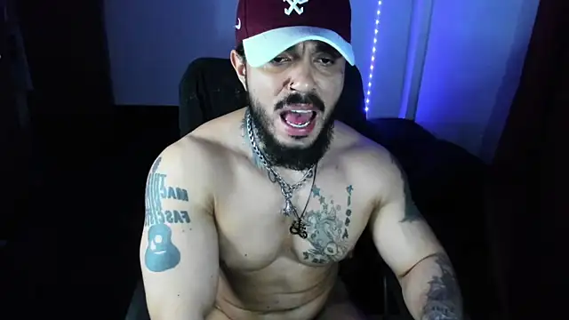 Van_Velckan live sex cam