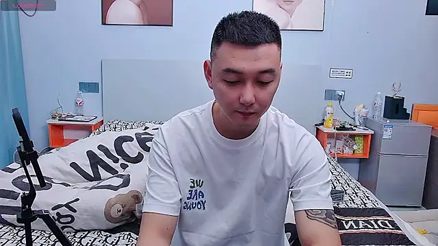 dongdong58 live sex cam