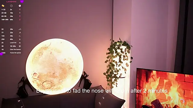 KaryTasch live sex cam