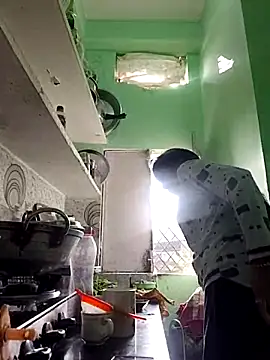 Hotty-Nidhi live sex cam