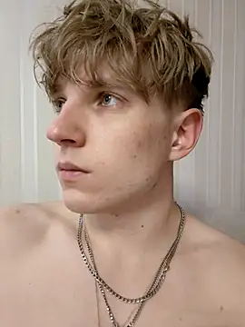 And25bn live sex cam