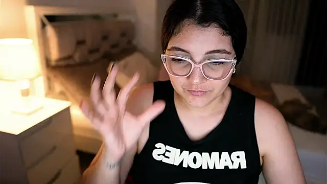 Camilaa_bueno live sex cam