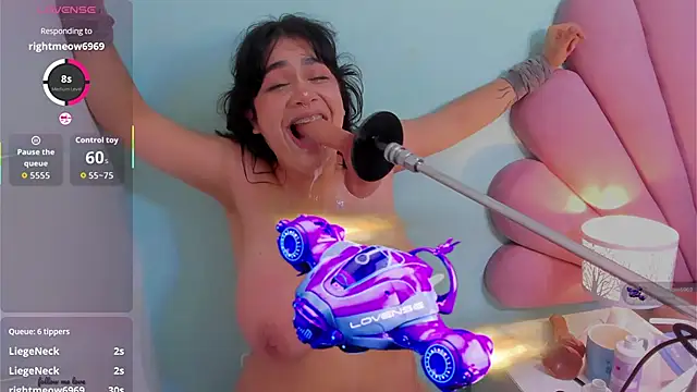 zyle_boobs live sex cam