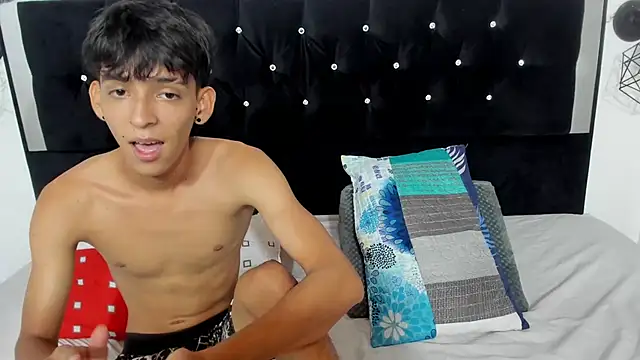 Sebas_cat live sex cam