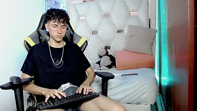 johnny_cagee live sex cam