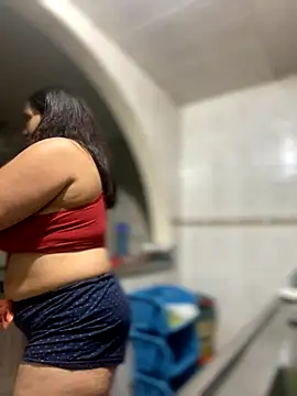 Carola-Ross live sex cam