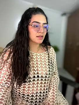 Lia_flowers live sex cam