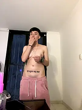 nico_18x live sex cam