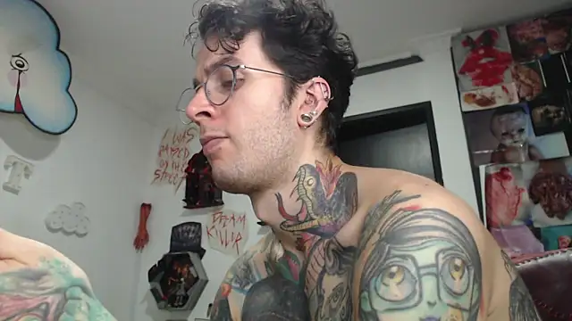 CryBoy13 live sex cam