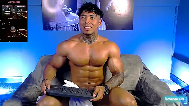 bradley_smith live sex cam