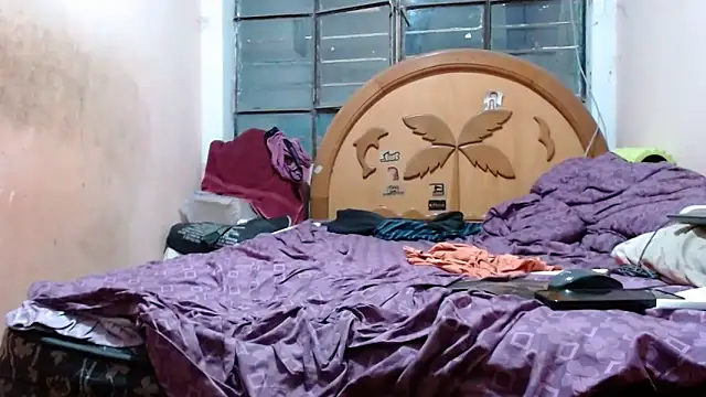 nakedlima live sex cam