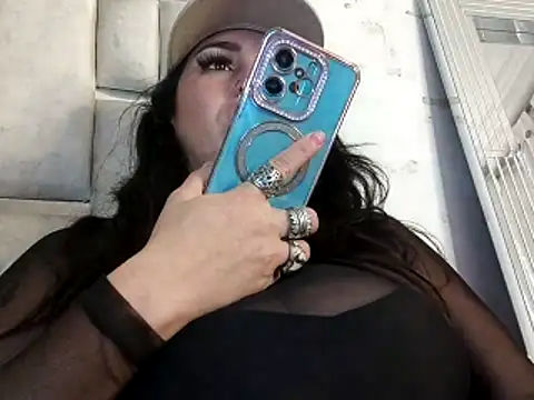 chelaqueen_ live sex cam