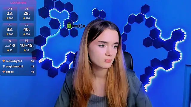 liana_kisses live sex cam