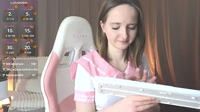 AlexsisFaee live sex cam