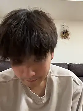 yuuki8910 live sex cam