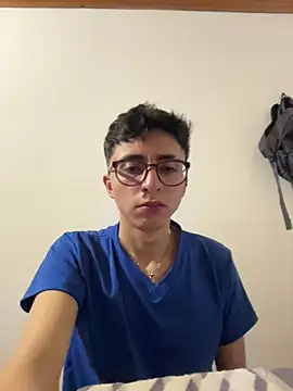 CamiRojas_boy live sex cam