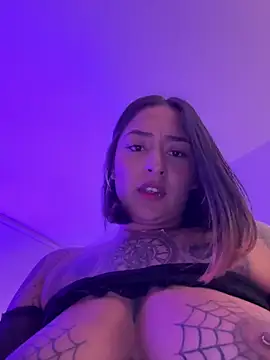 Rae_Lil_White's cam snapshot