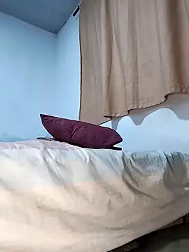 Zombra_42 live sex cam