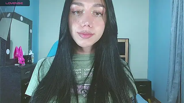 karla_zambrano live sex cam