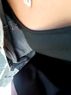 Yunami8's cam snapshot