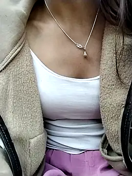 iam-eli's cam snapshot