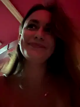 AllaTousNew's cam snapshot