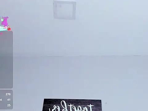 kylie1_ls's cam snapshot