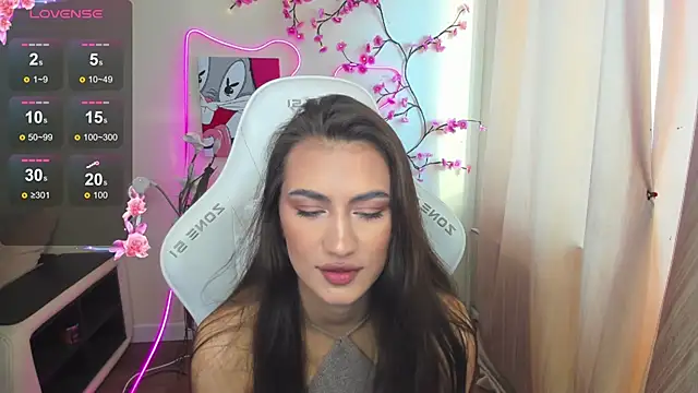 AdeleLuu's cam snapshot