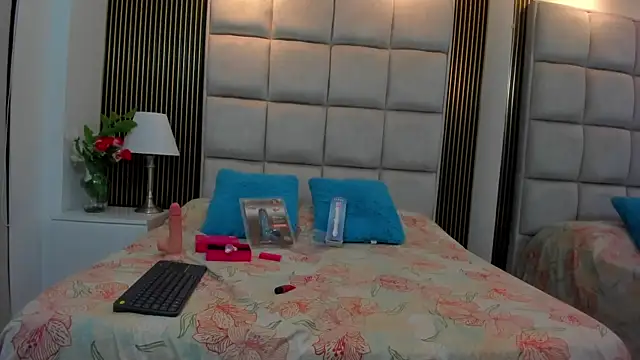 miaa_blommy's cam snapshot