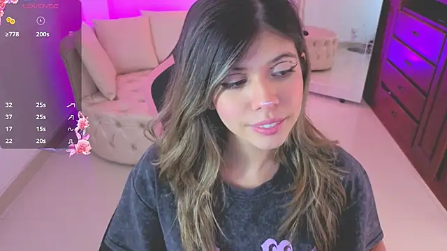 NATAASHA___'s cam snapshot