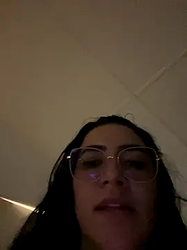 Lia_flowers's cam snapshot