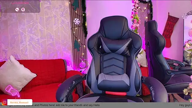 Aurora_thomas__1's cam snapshot