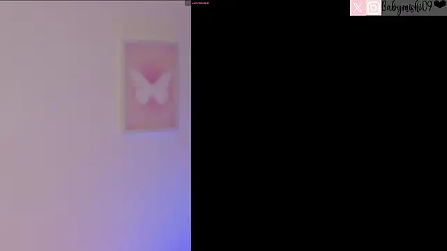 Babymishi's cam snapshot