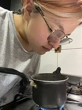 Sophia_Weest99's cam snapshot