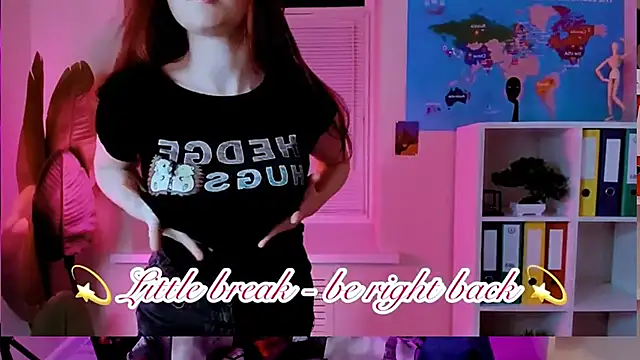 CarolGiggly live sex cam