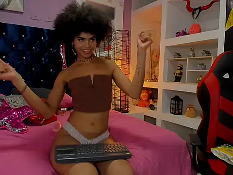 Zaira_sofiaa live sex cam