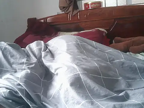 yangnhiii live sex cam