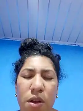 bellacrespalatina's cam snapshot