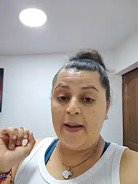 Miss_balloonsmila live sex cam