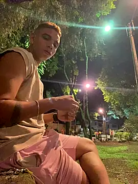 Dylams_maja live sex cam