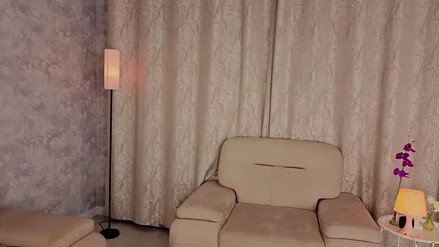 NeliaVandresar's cam snapshot