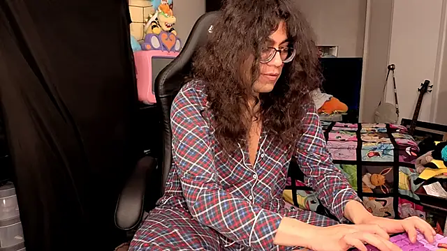 ShinyCherub live sex cam