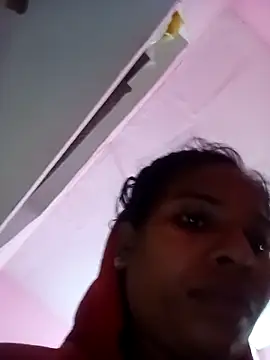 Rubi_sarma's cam snapshot