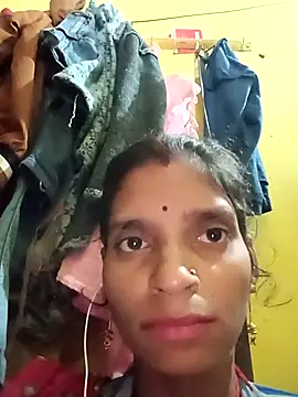 Punam_jindal's cam snapshot