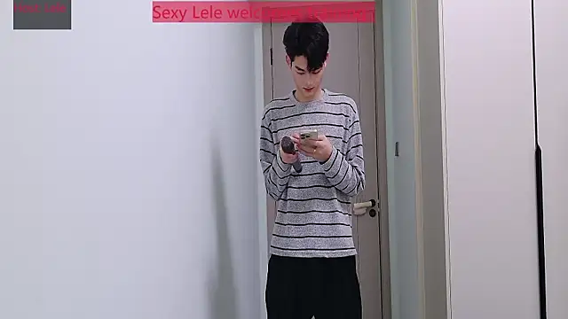 sexyboy-lele live sex cam