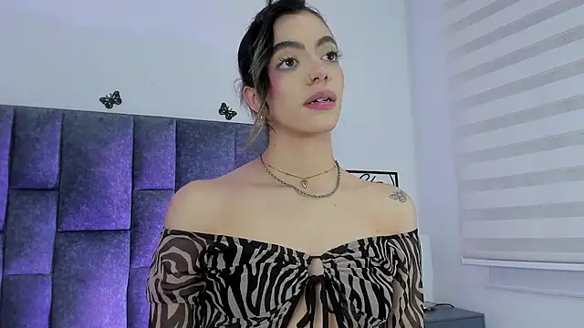 Violetta_Ficher's cam snapshot