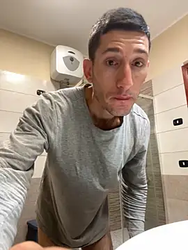 Gionnytav live sex cam